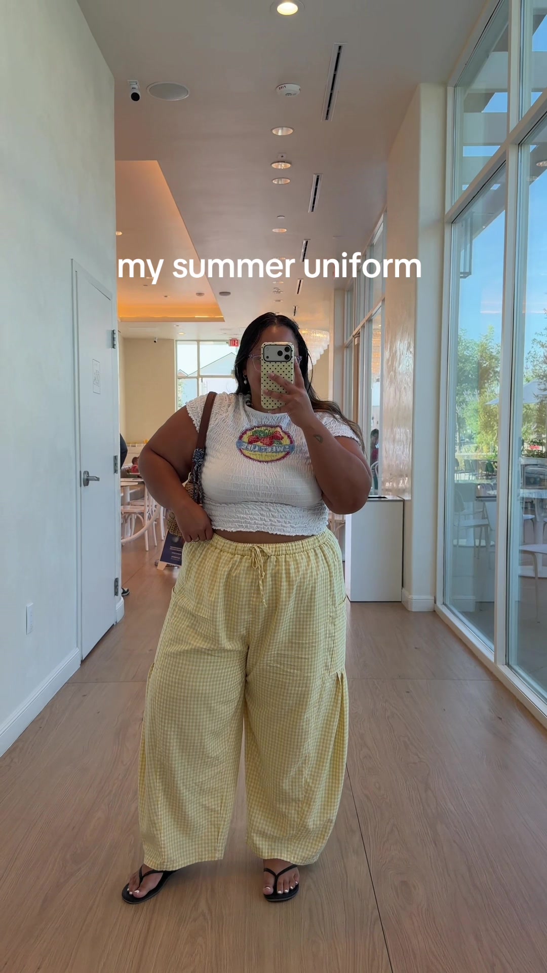@curvesbyzo_