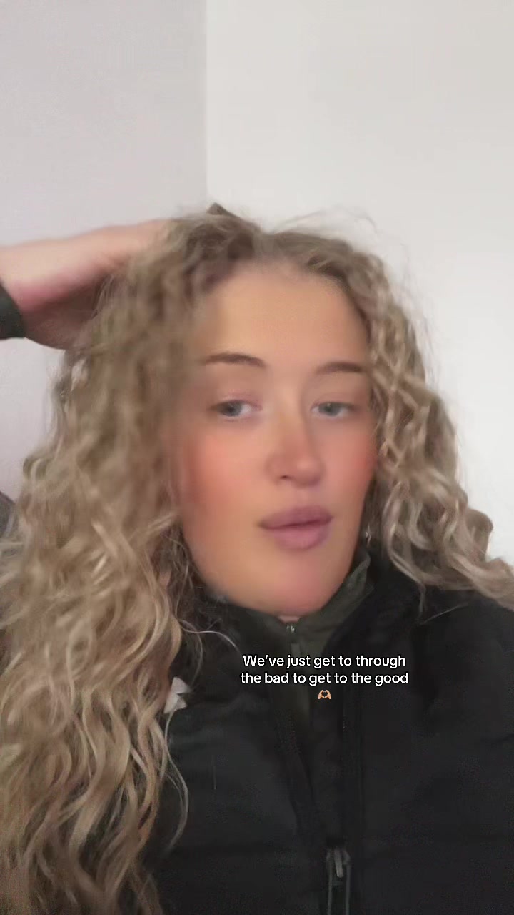 @𝓔𝓵𝓵𝓲𝓮 💗
