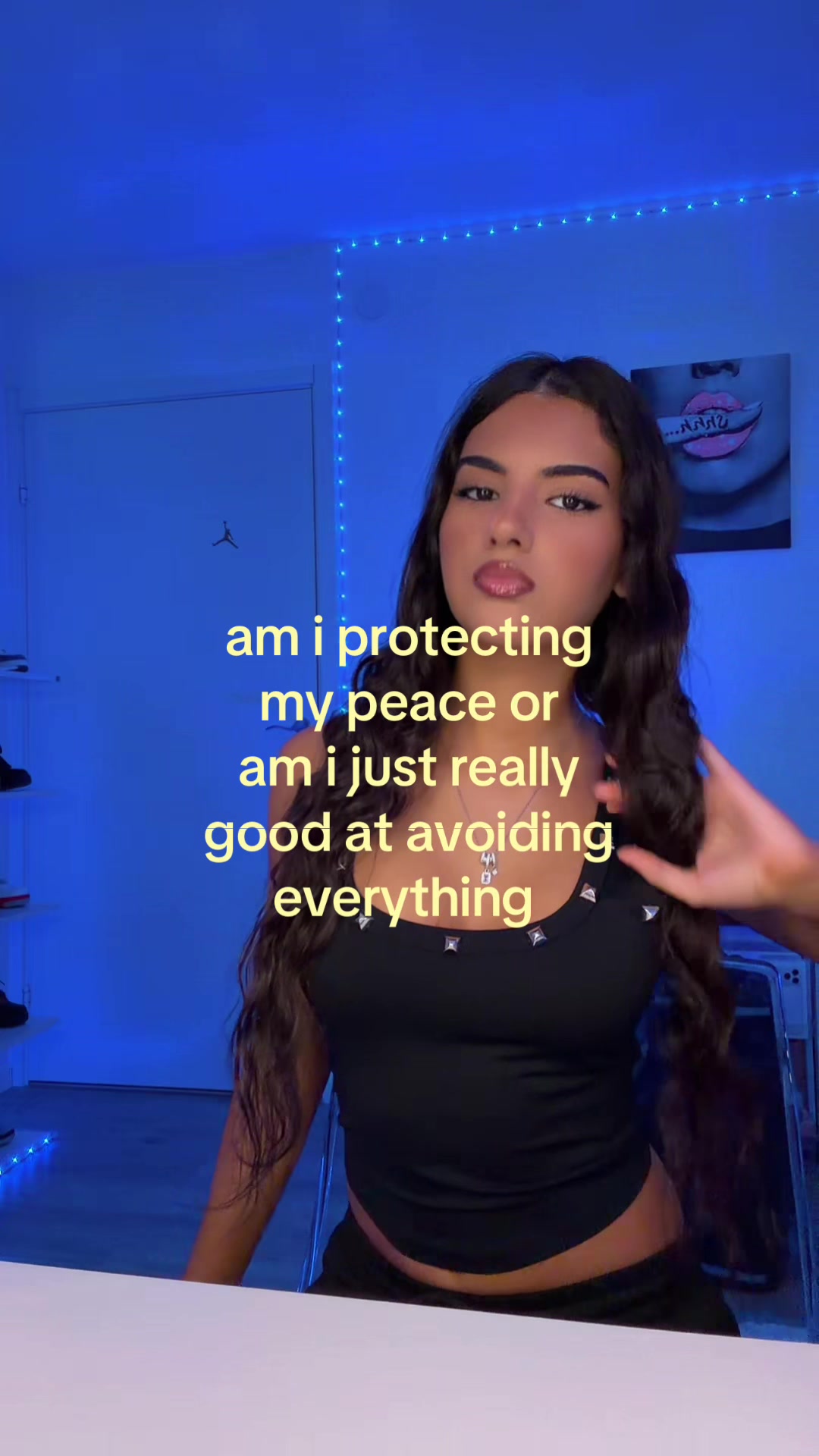 @👠