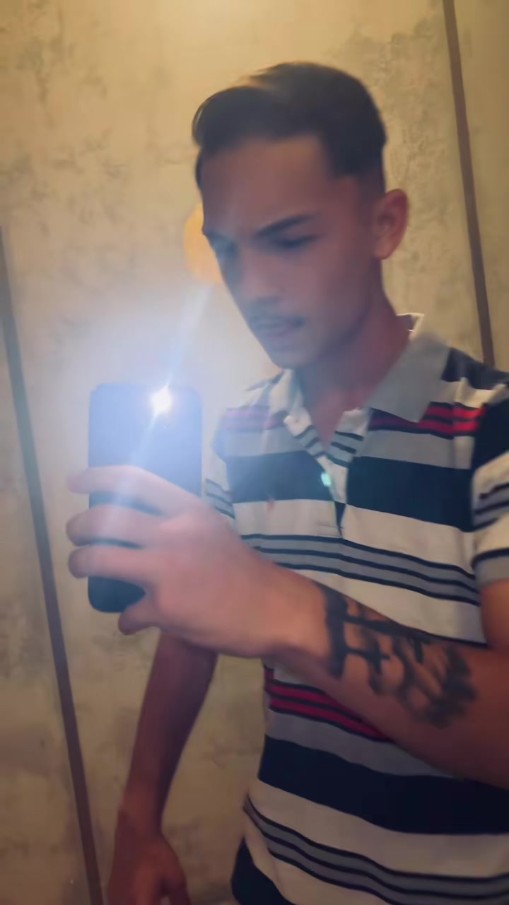 @DANI🖤🩶🤍