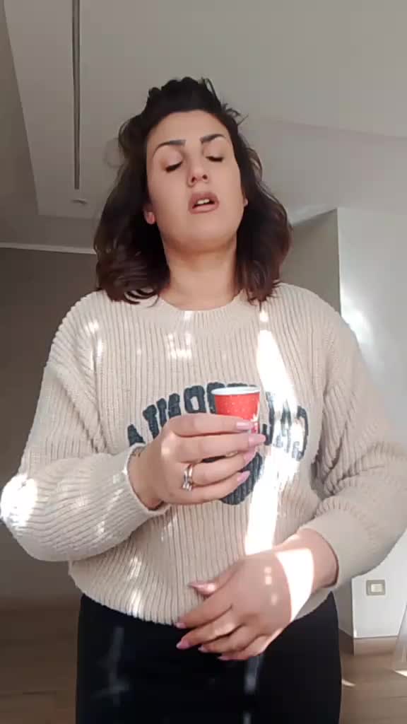 @Sabrina Crispo