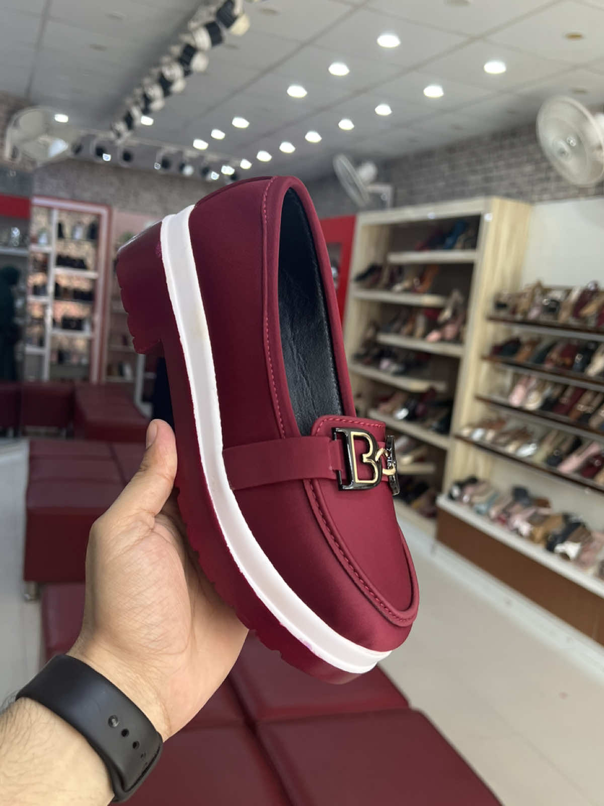 @English shoes Layyah