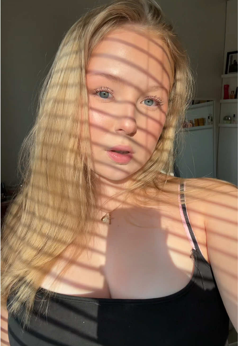 @𝓝𝓮𝓪