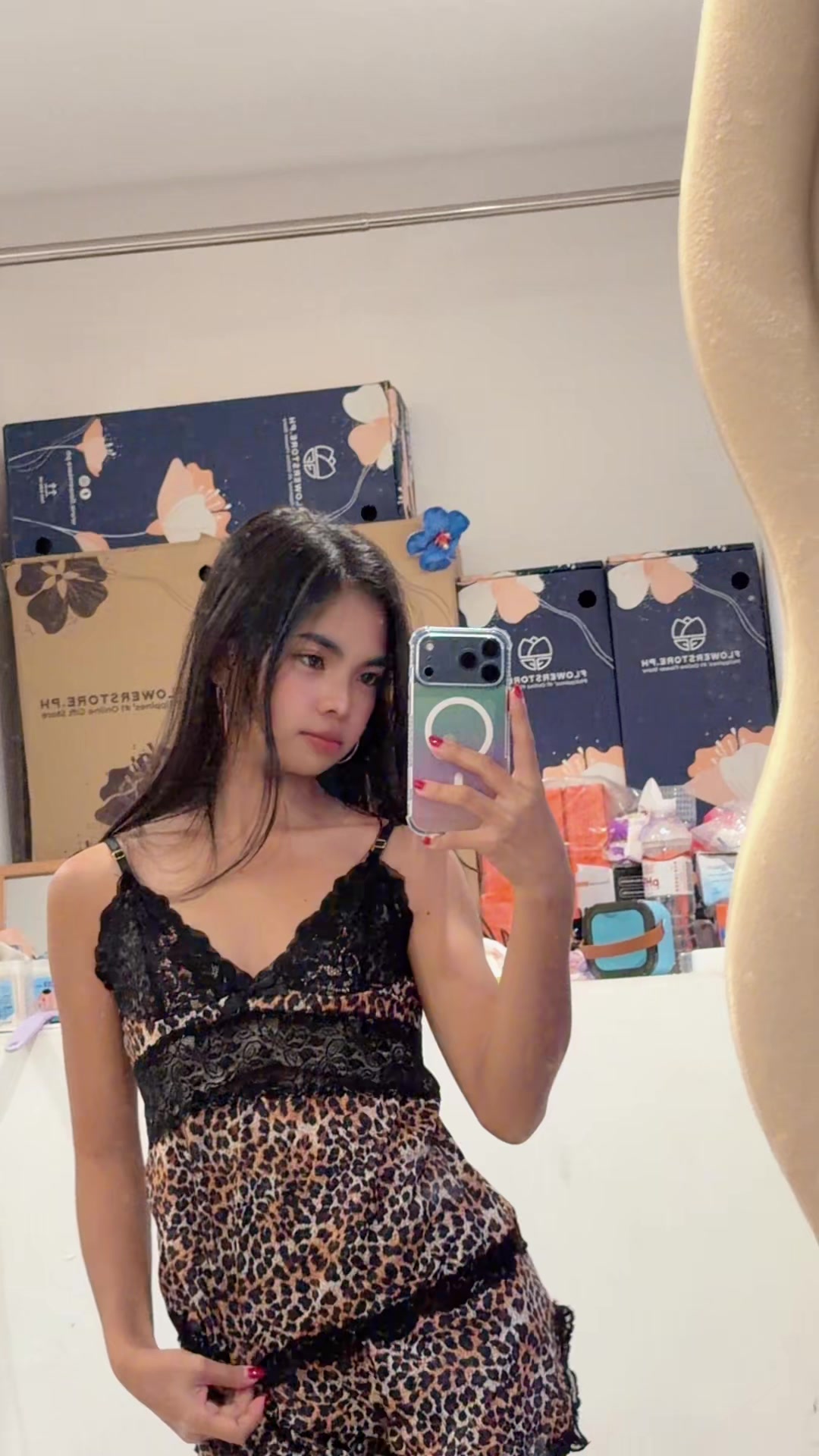 @joanjoanjoan🧿🪬