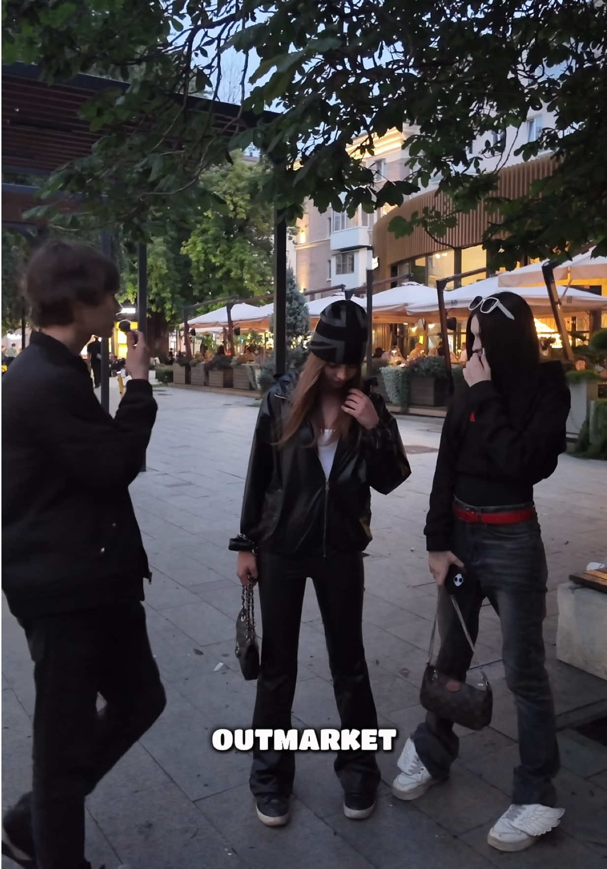 @OUTMARKET