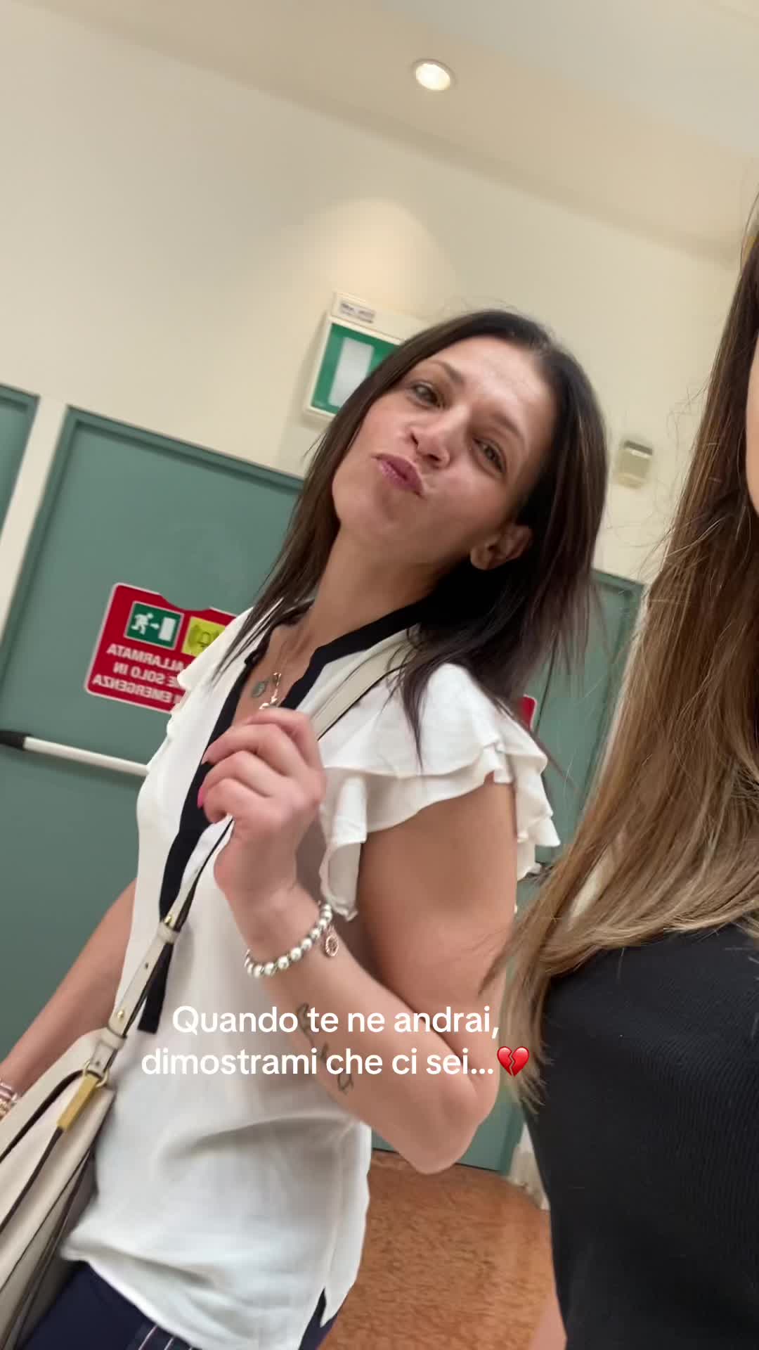 @tinaangelino