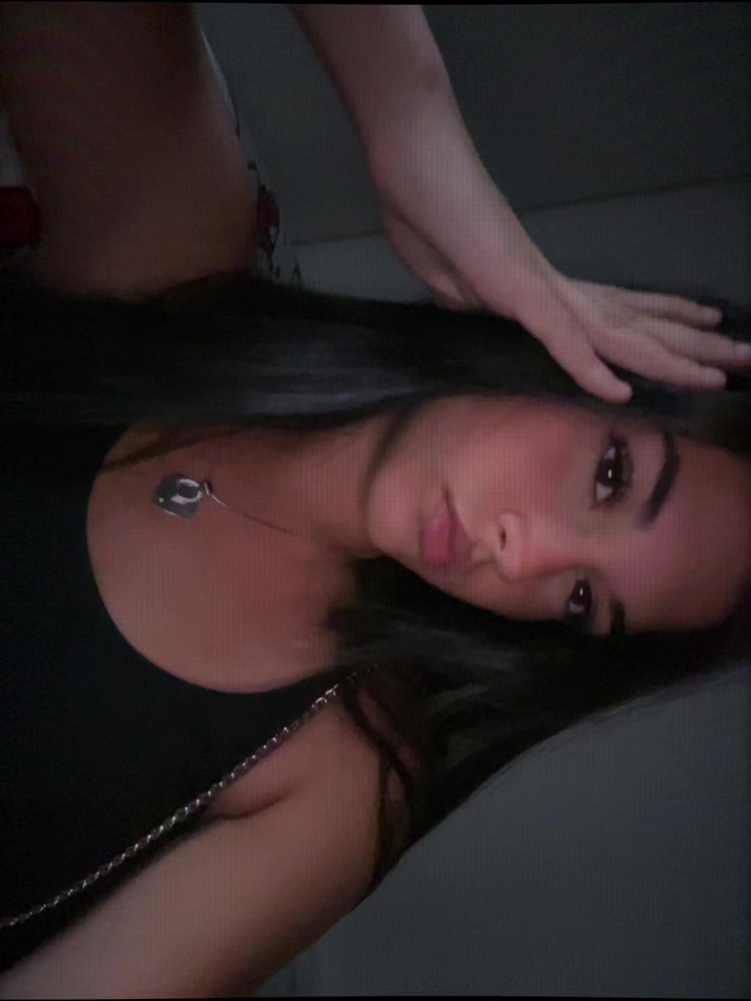@v