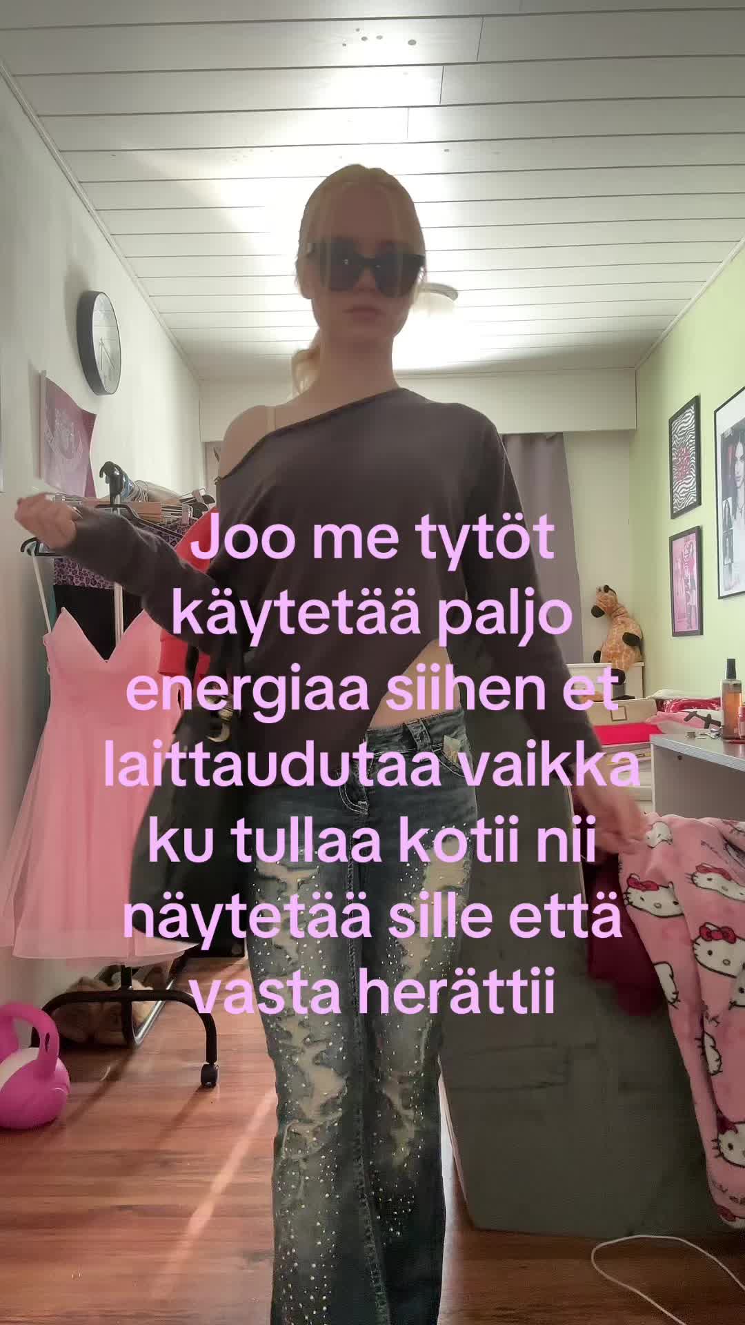 @꧁♕🪽𝒷𝓁ℴ𝓃𝒹 𝒶𝓃𝑔ℯ𝓁🪽♕꧂