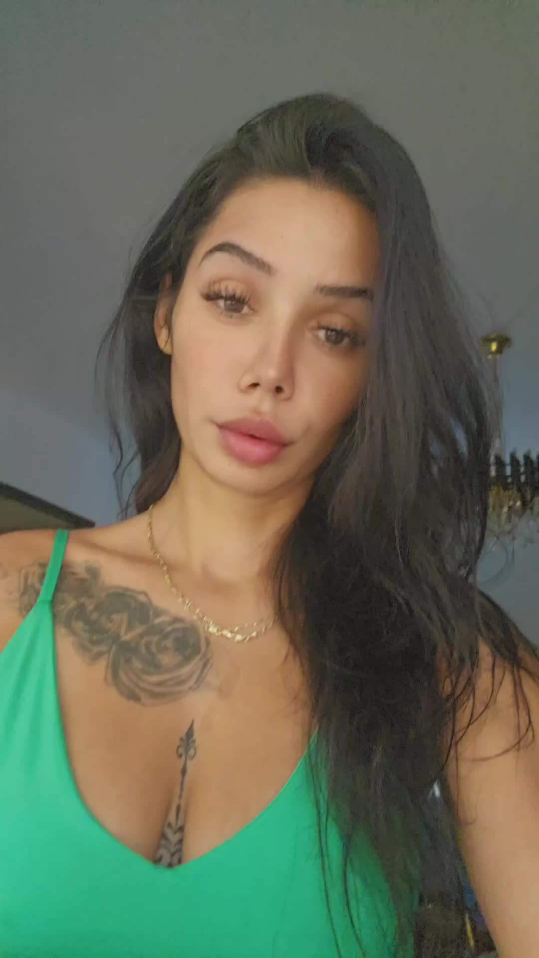 @nikoleta