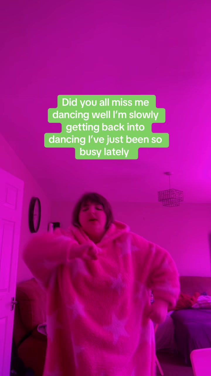 @Ashleigh94