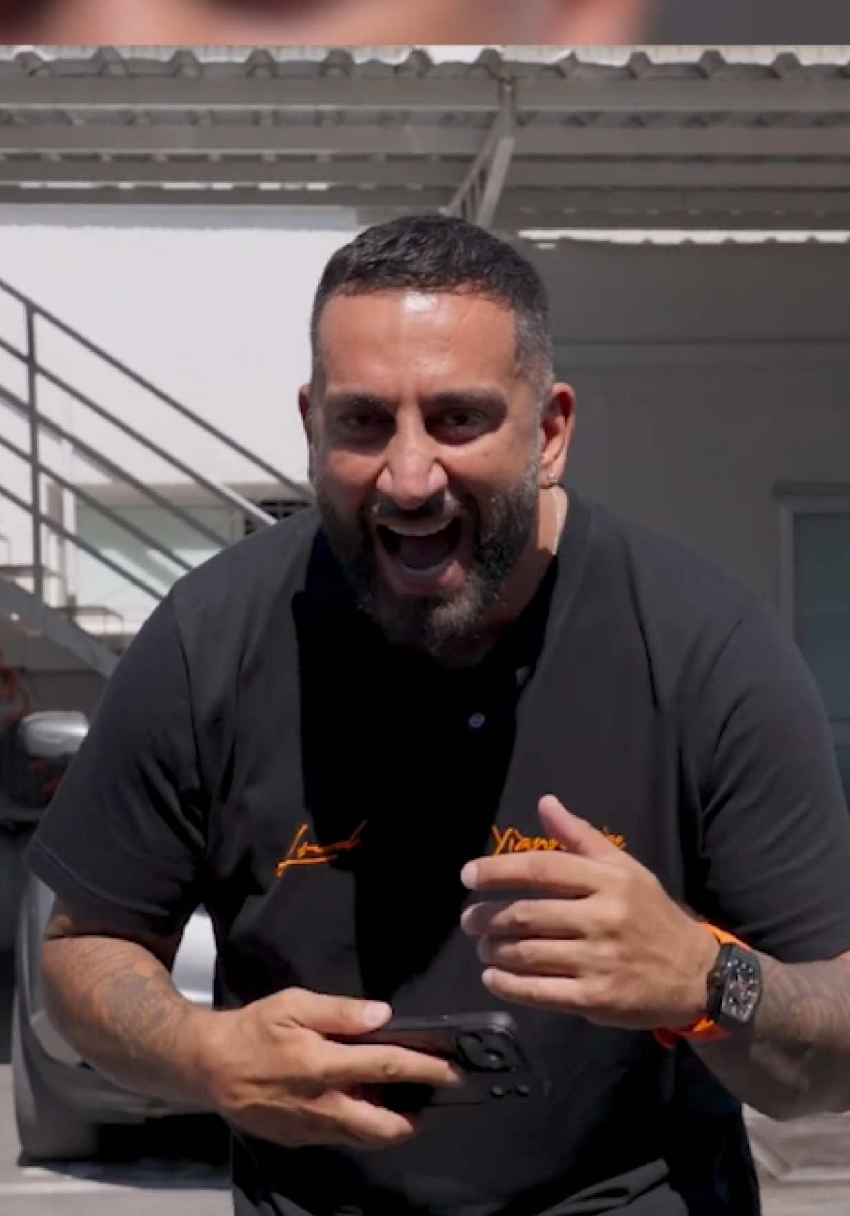 @Yiannimize
