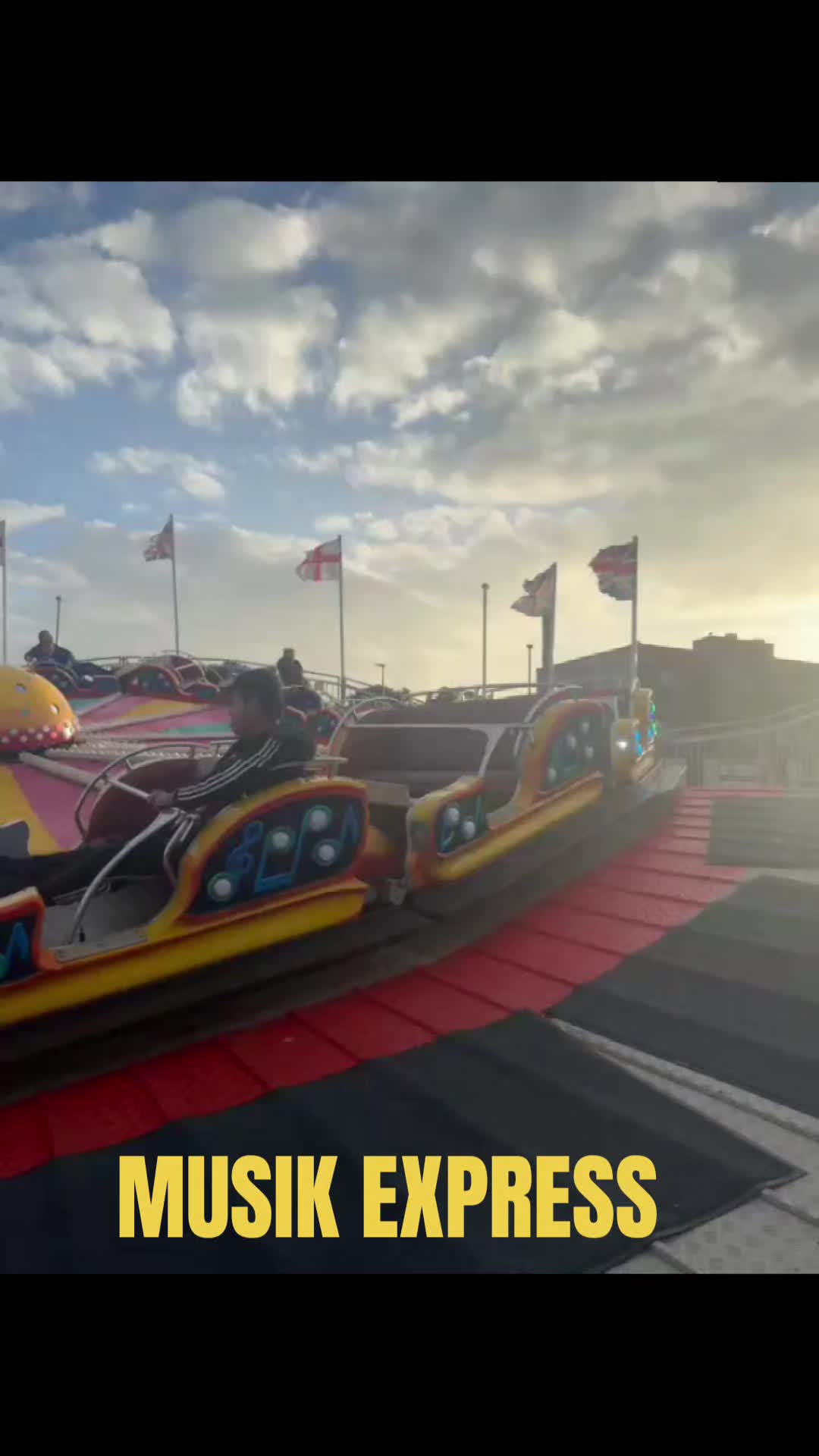 @funfairrides360