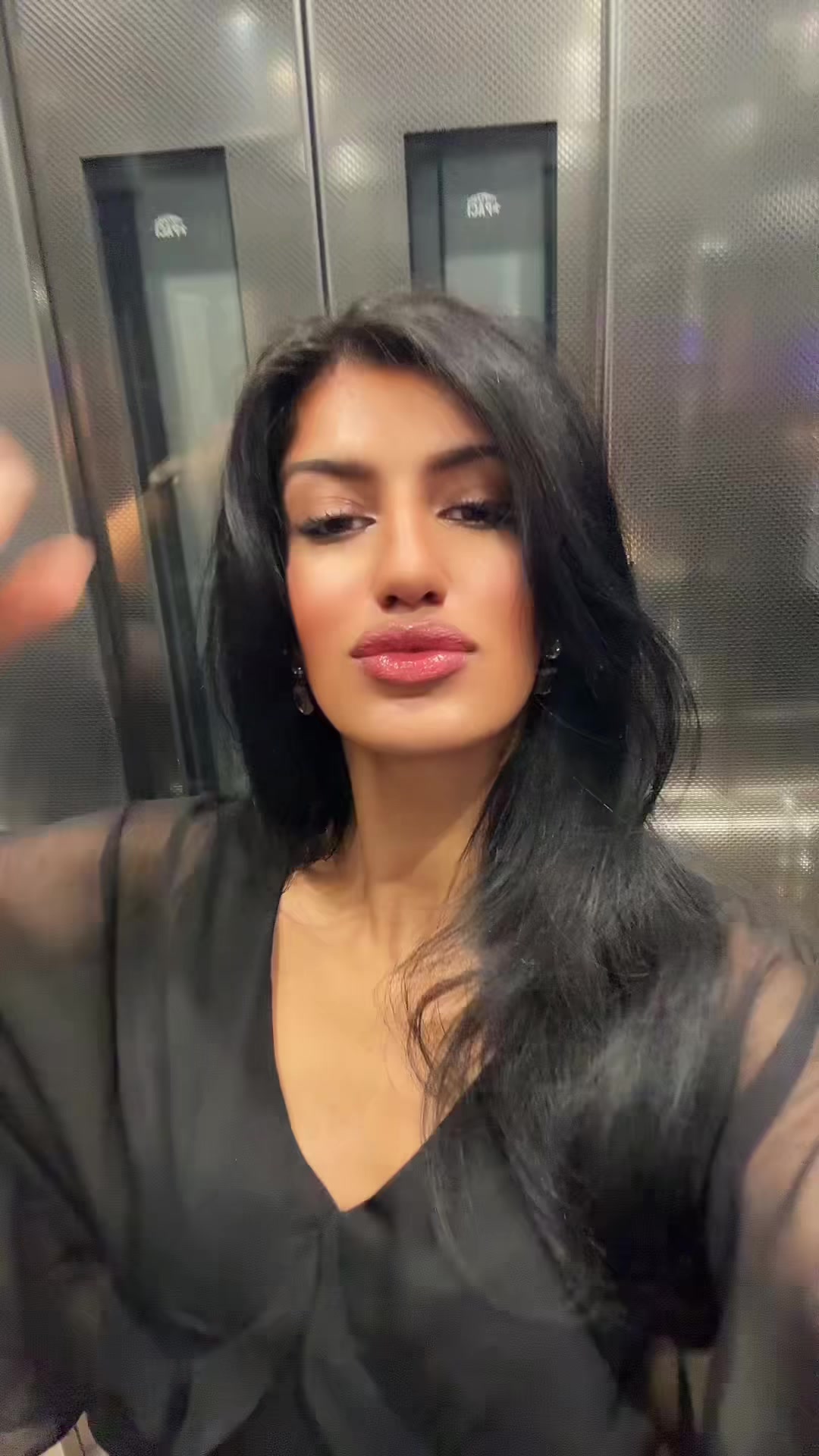 @M