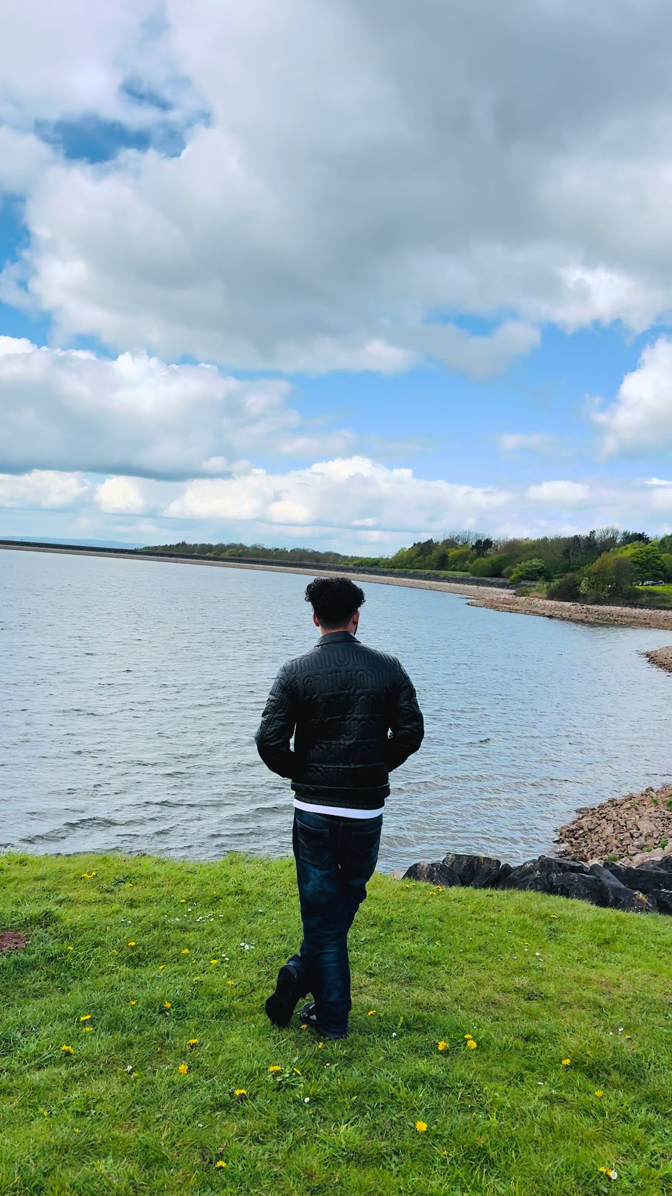 @KARANVEER SINGH🇬🇧