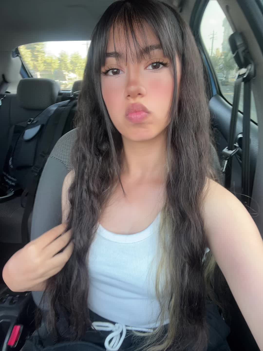 @e1ena