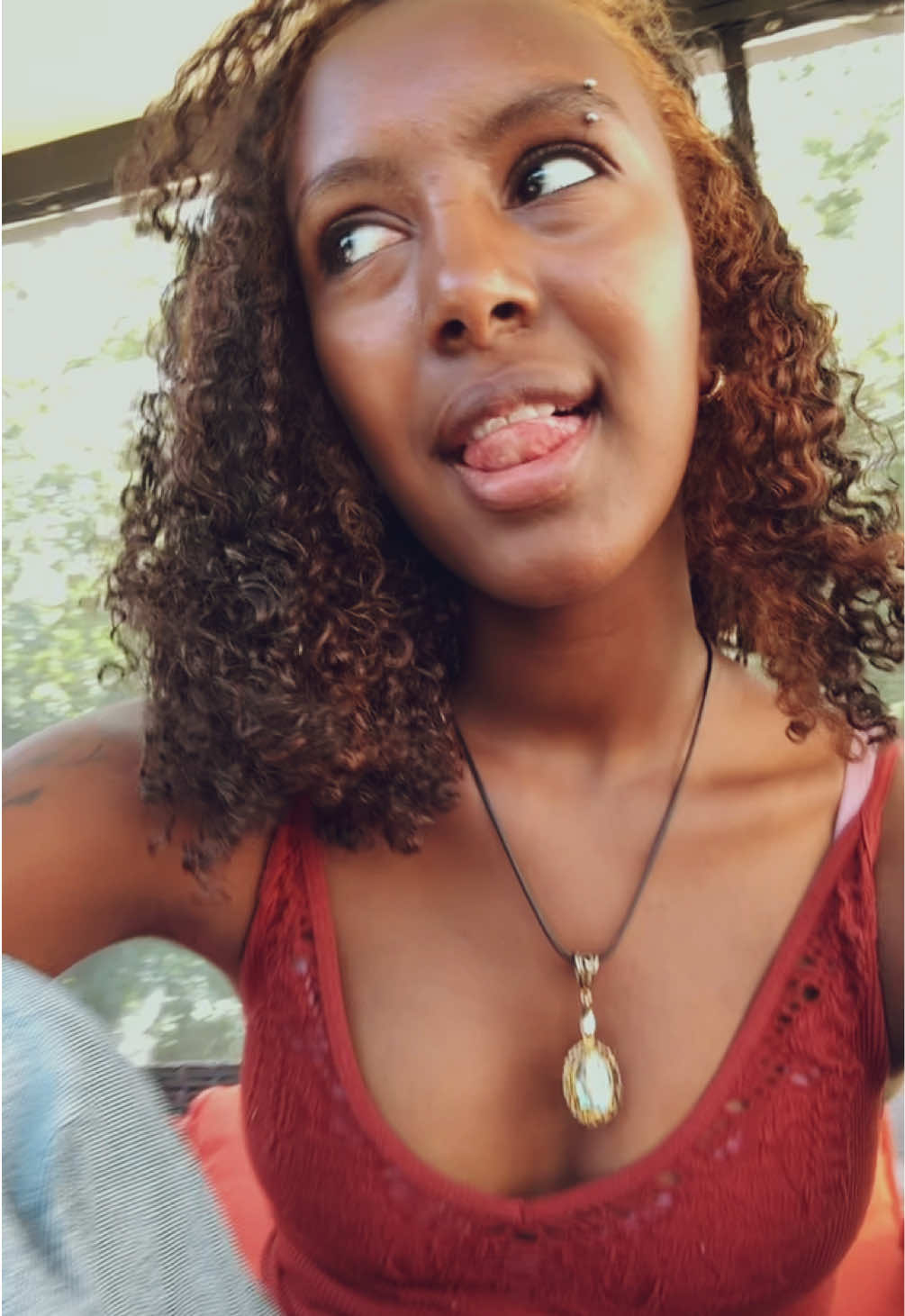 @ro
