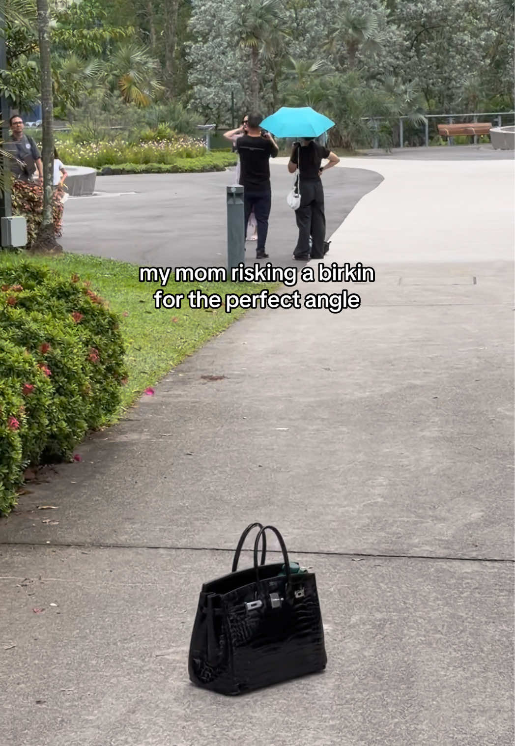 @Shania