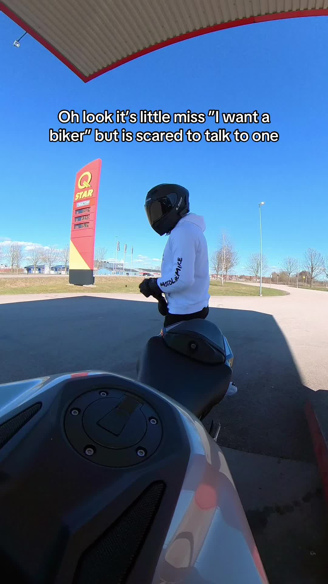 @MotoLifeMike