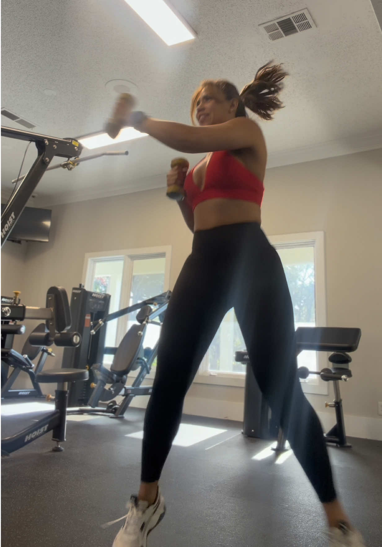 @Alexa Candamil