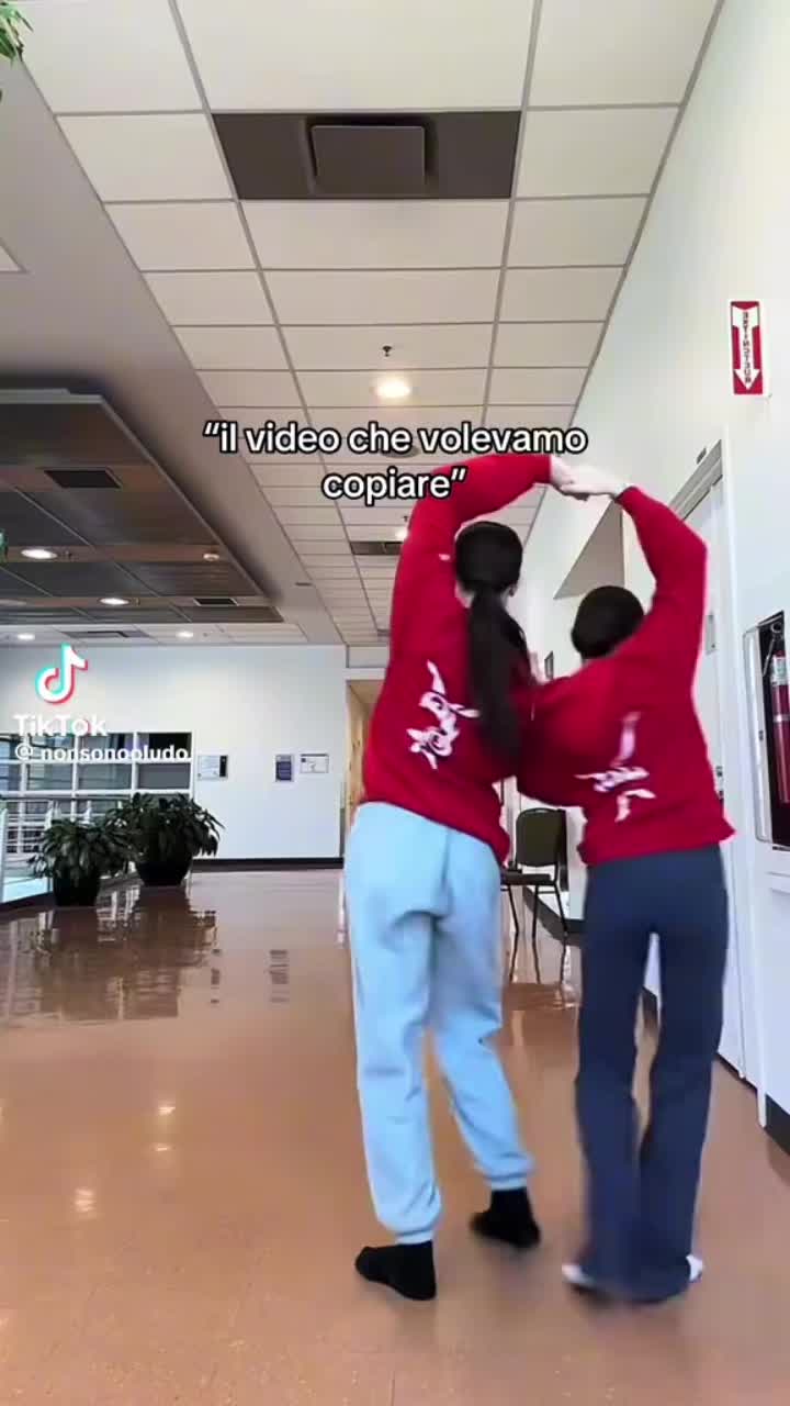 @LucreAx