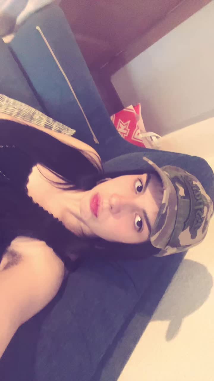 @lauraacl_