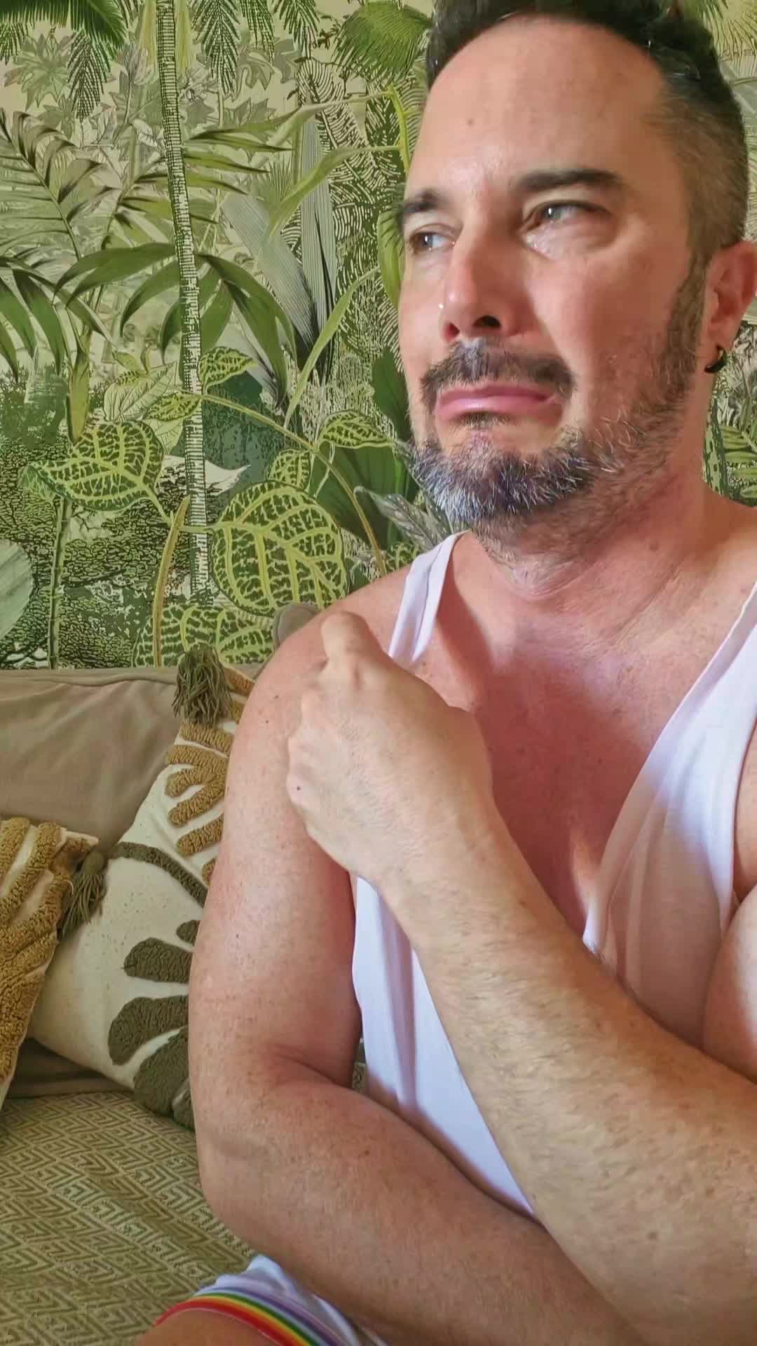 @Miguel Angel
