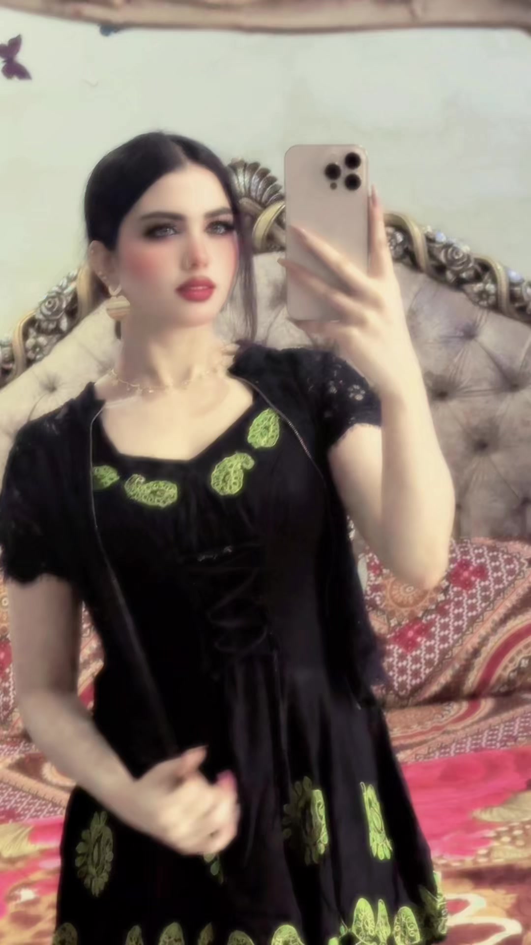 @ثناءعباسی