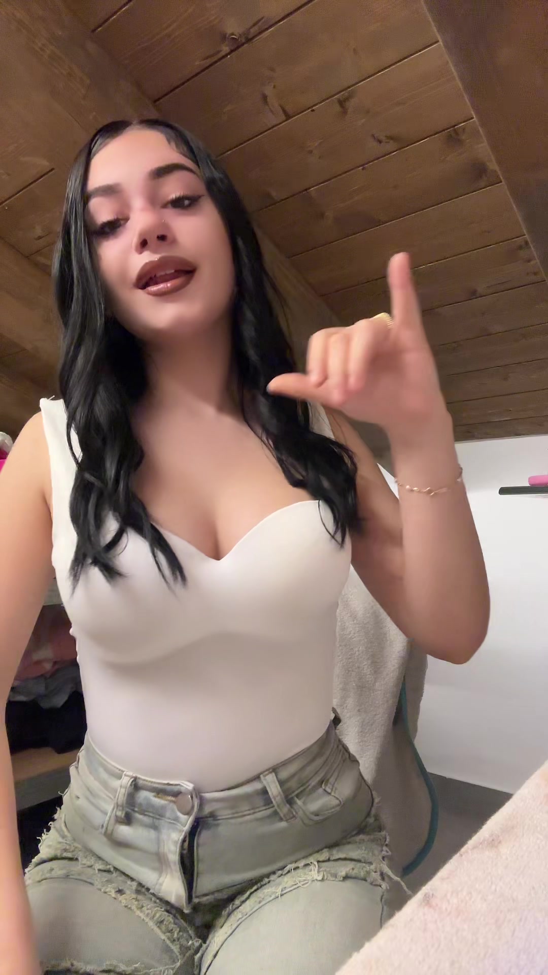 @𝒪𝓉𝓉𝒶𝓋𝒾𝒶🍒