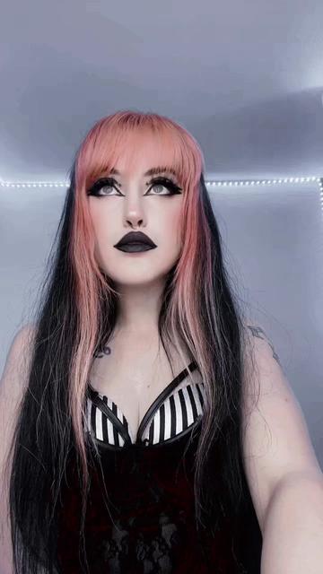 @🖤𝕷𝖎𝖓𝖉𝖘𝖊𝖞🖤