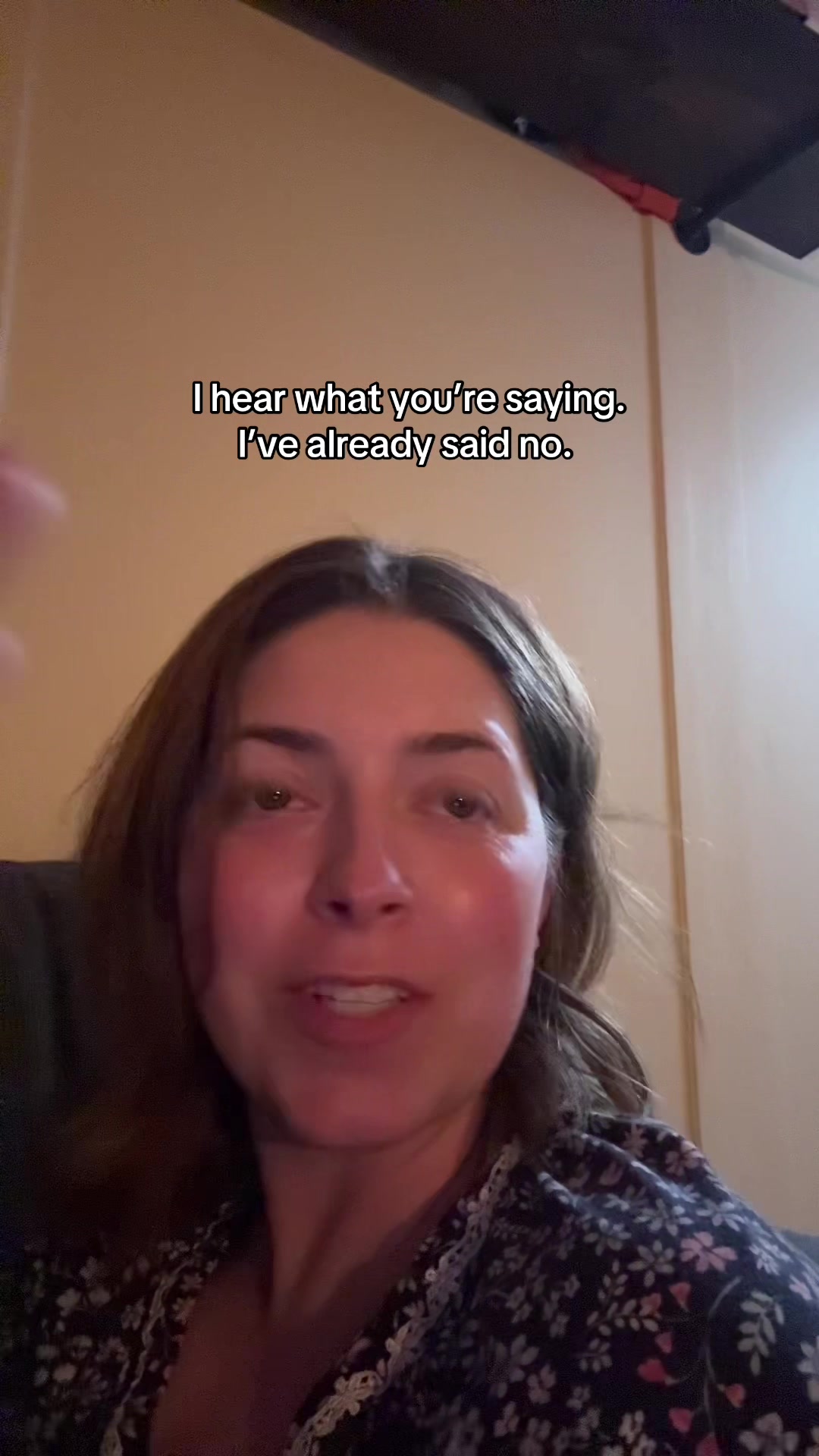 @momwhittme