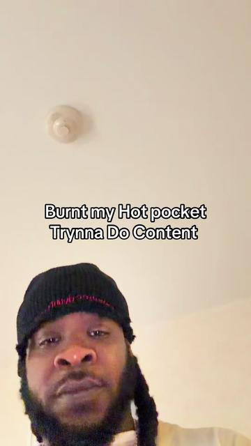 @???