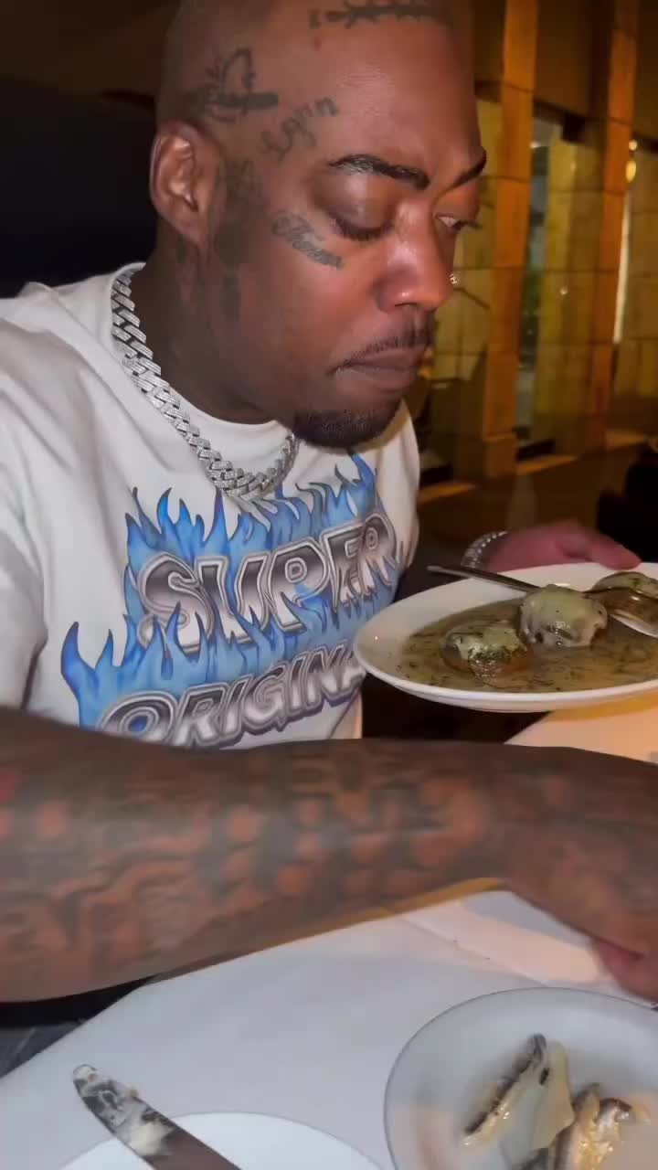 @crazyfoodreview3