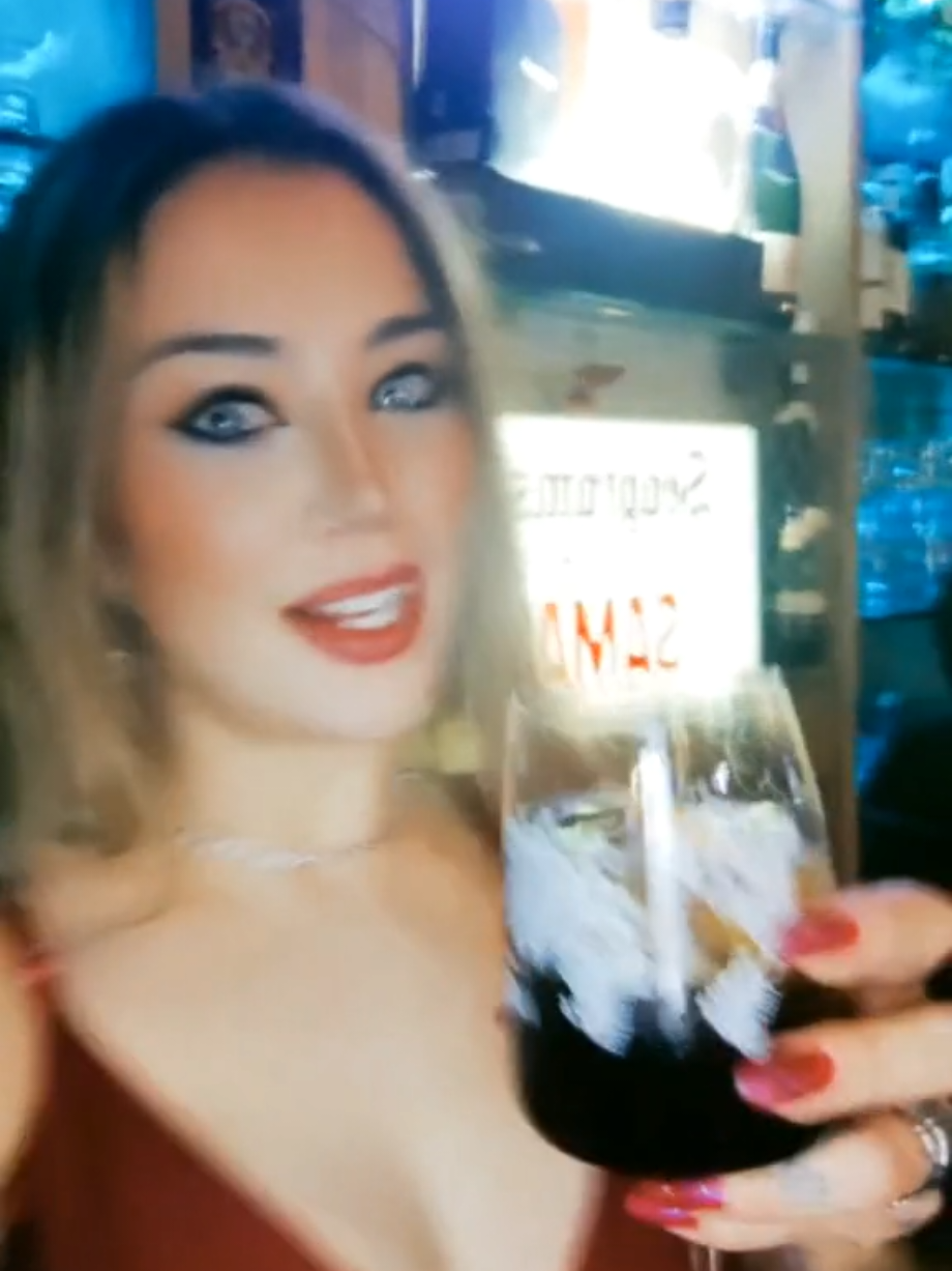 @CeliaGH 💎