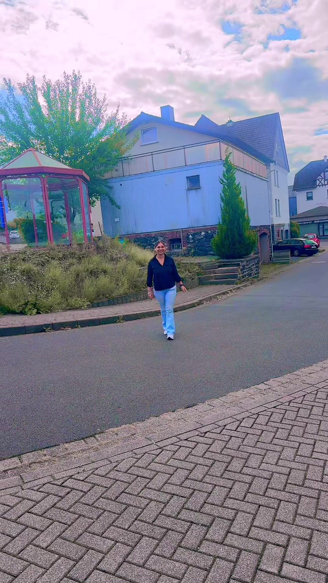 @Soni Singh Germany