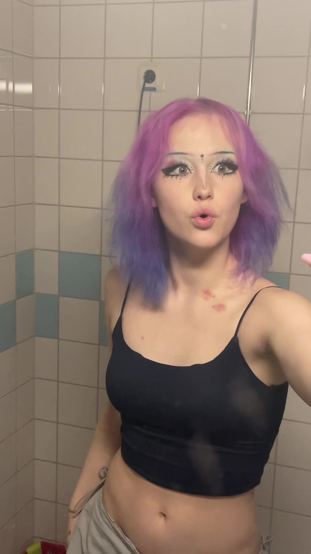 @nuokkuneiti420