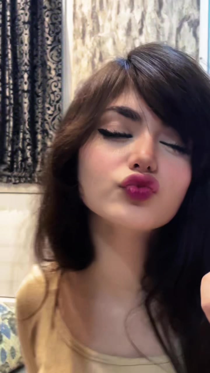 @nazlitologar
