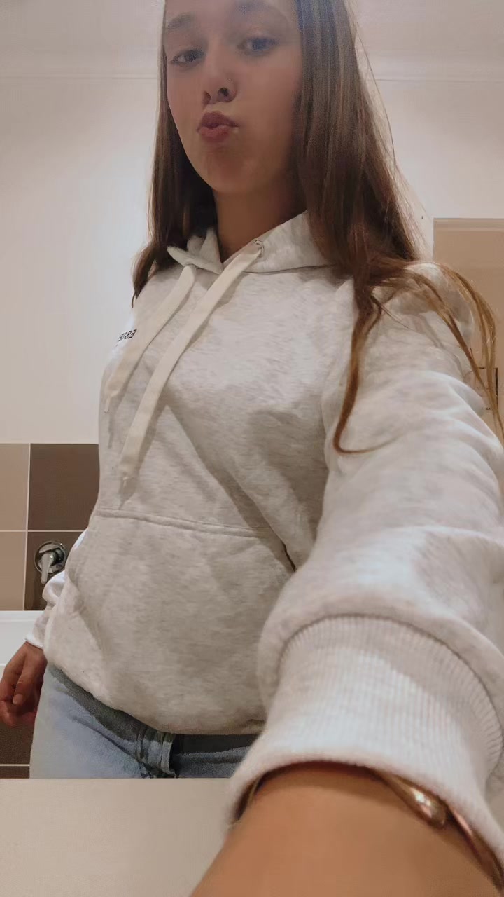 @༻ꨄ༺