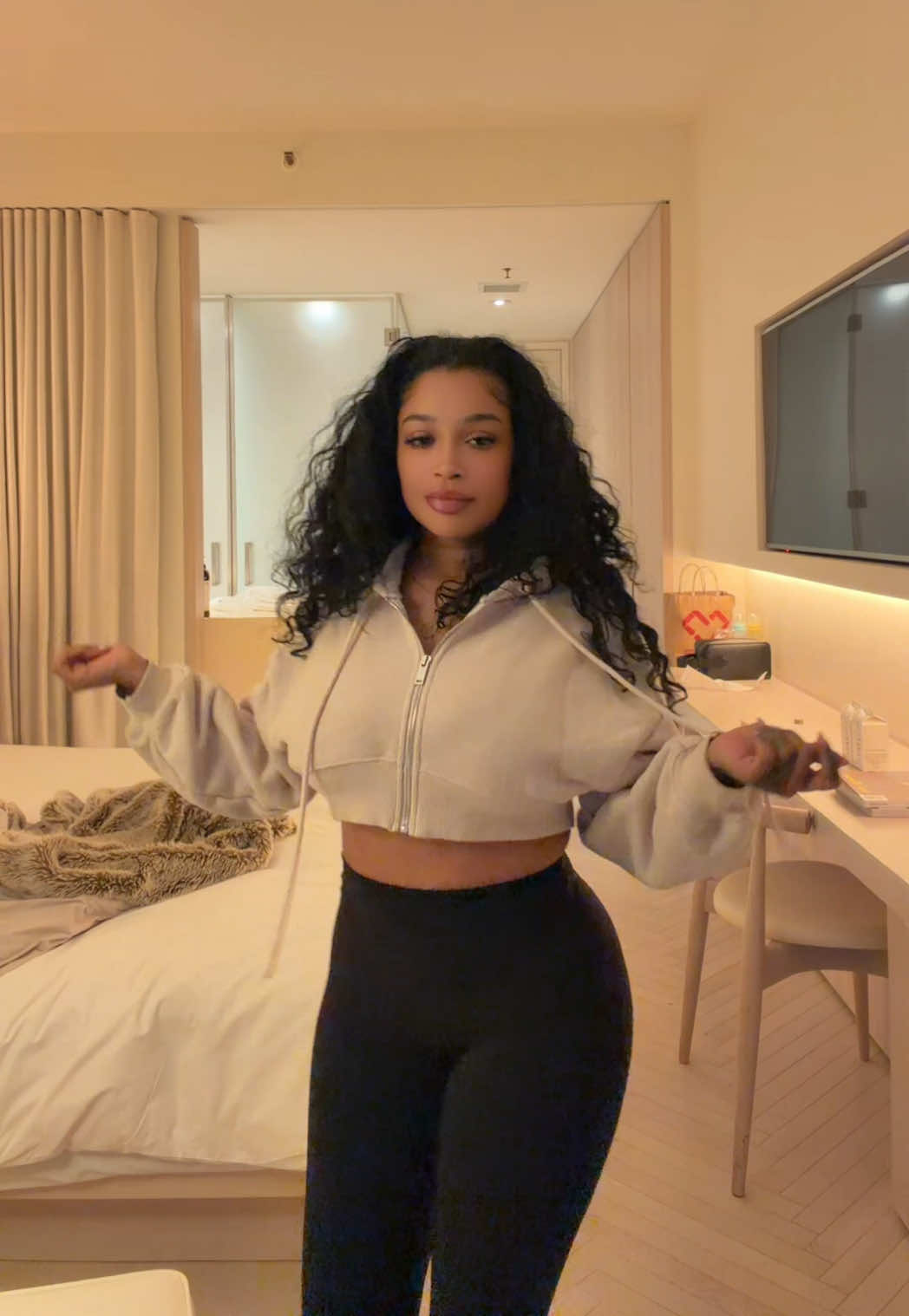 @Maia Aniya