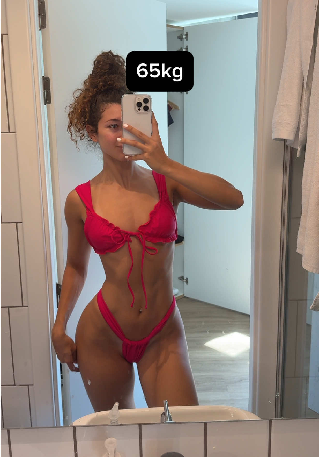 @Scarlet Birkas