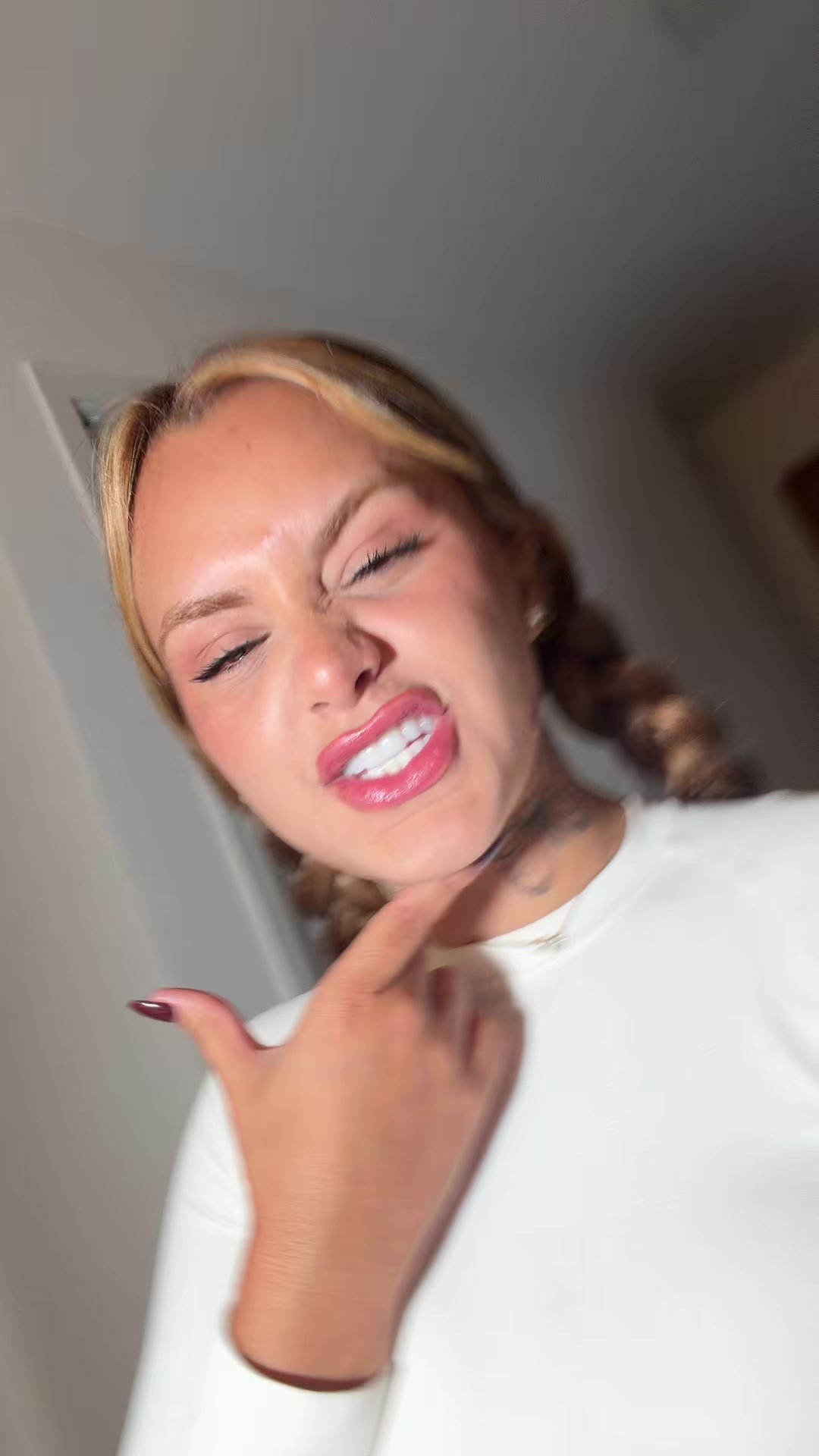 @Nicole