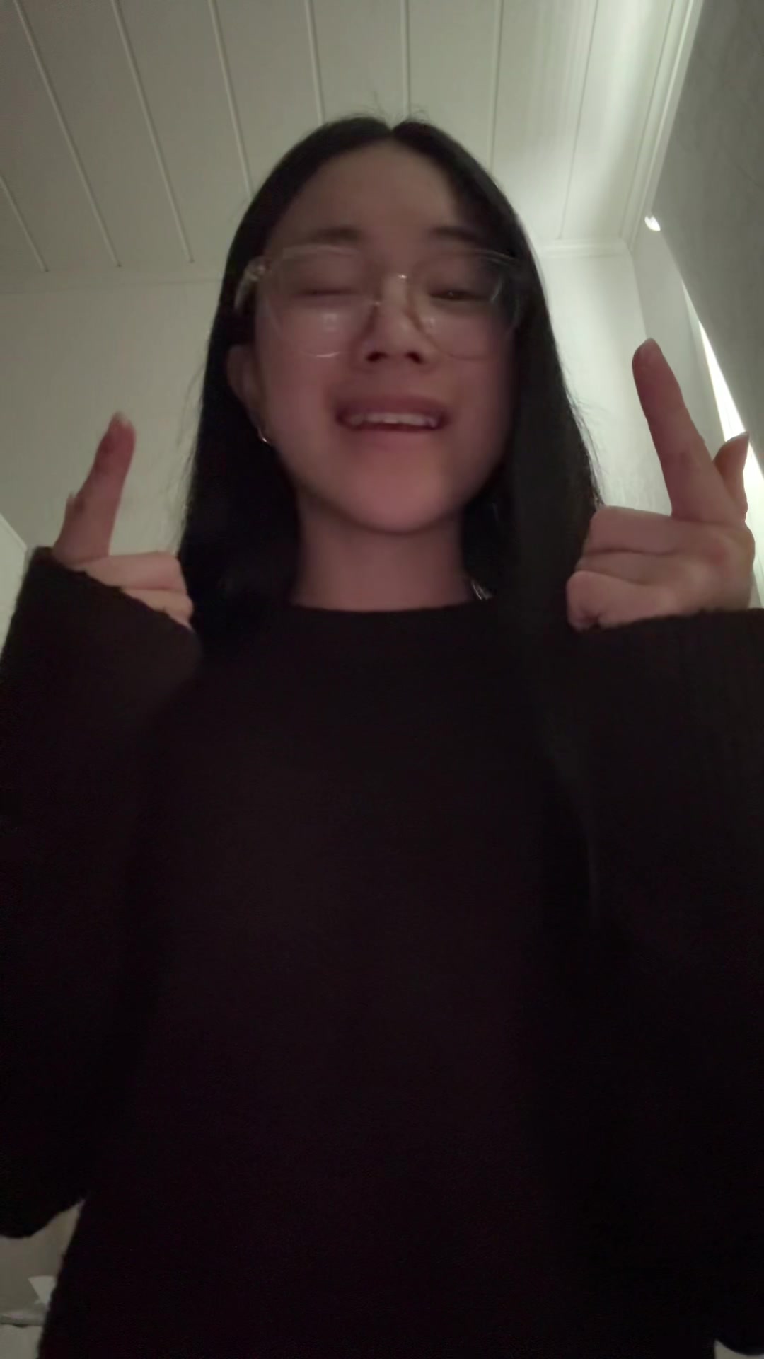 @𝑯𝑬𝑳𝑳𝑶𝑶🐷