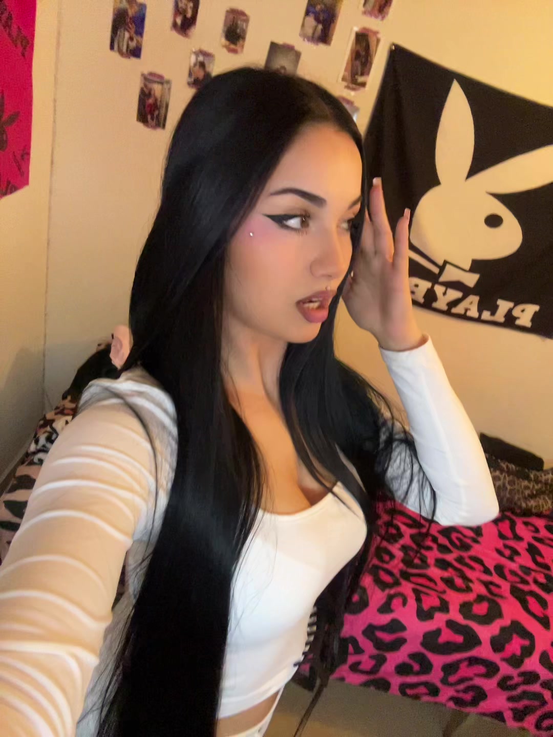 @𝕲𝕷𝕺𝕽𝕴𝕬👑