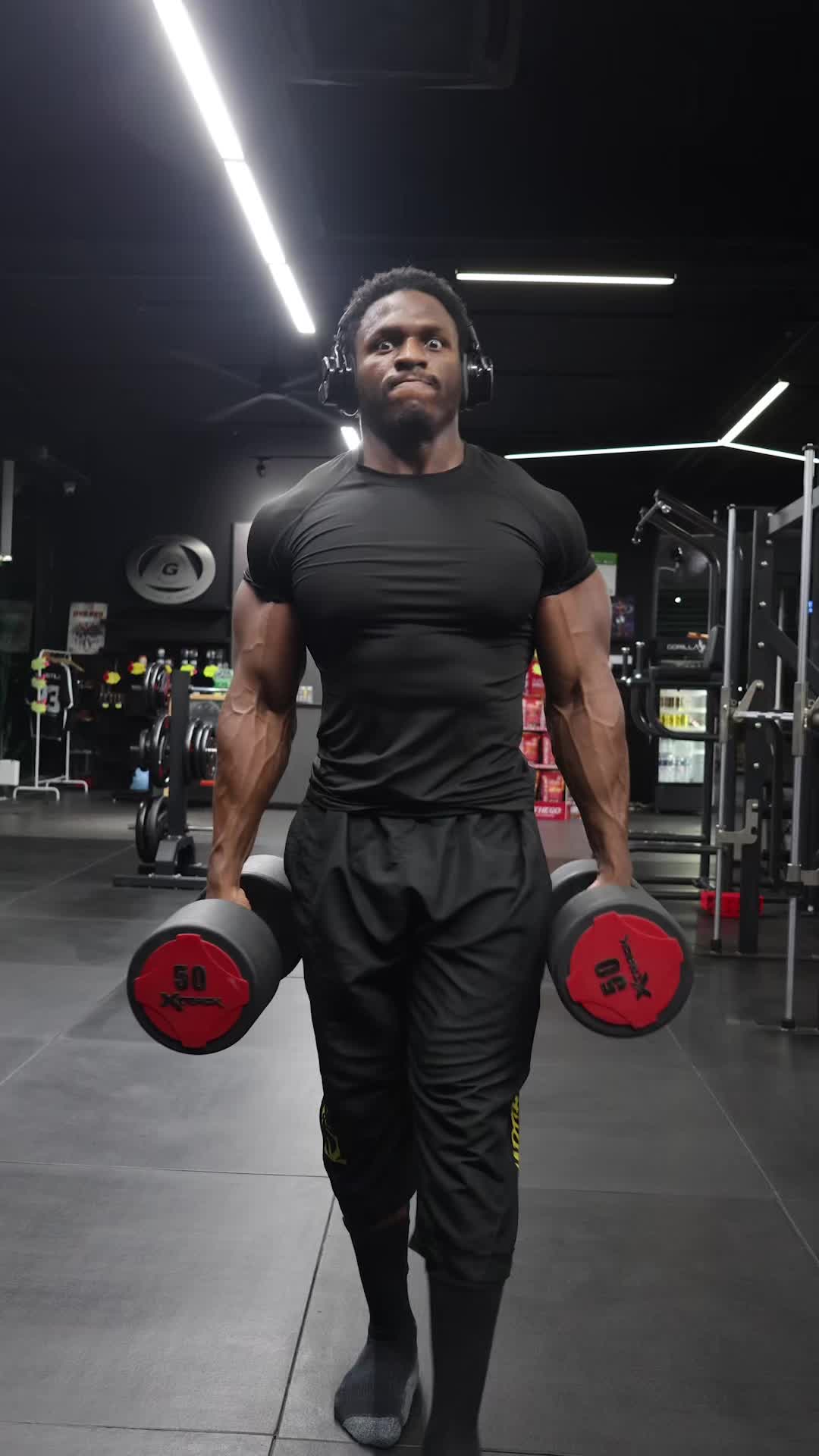 @Muscleboii