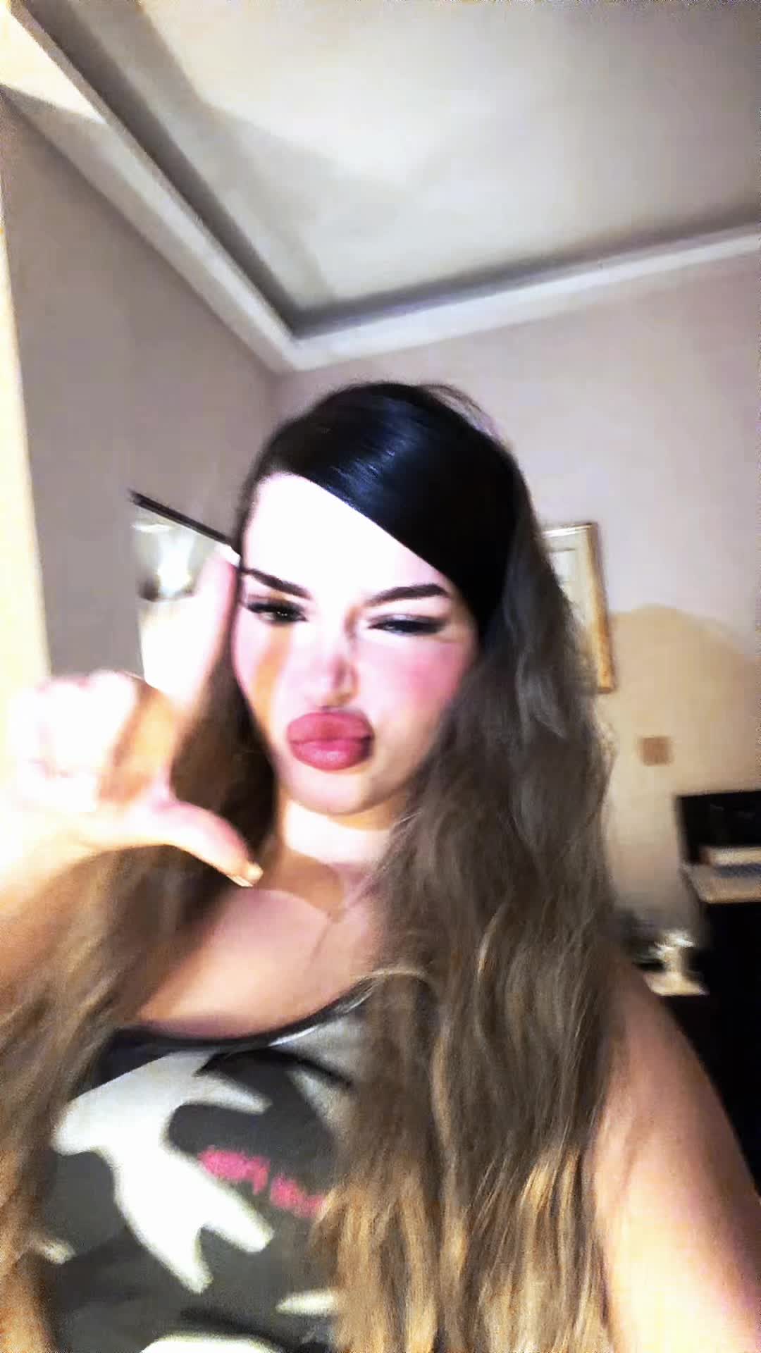 @Palomaa