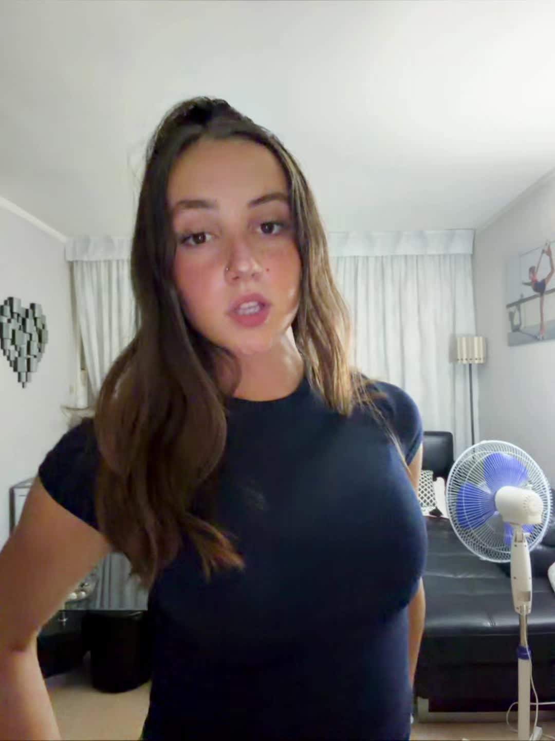 @𝒜ꨄ