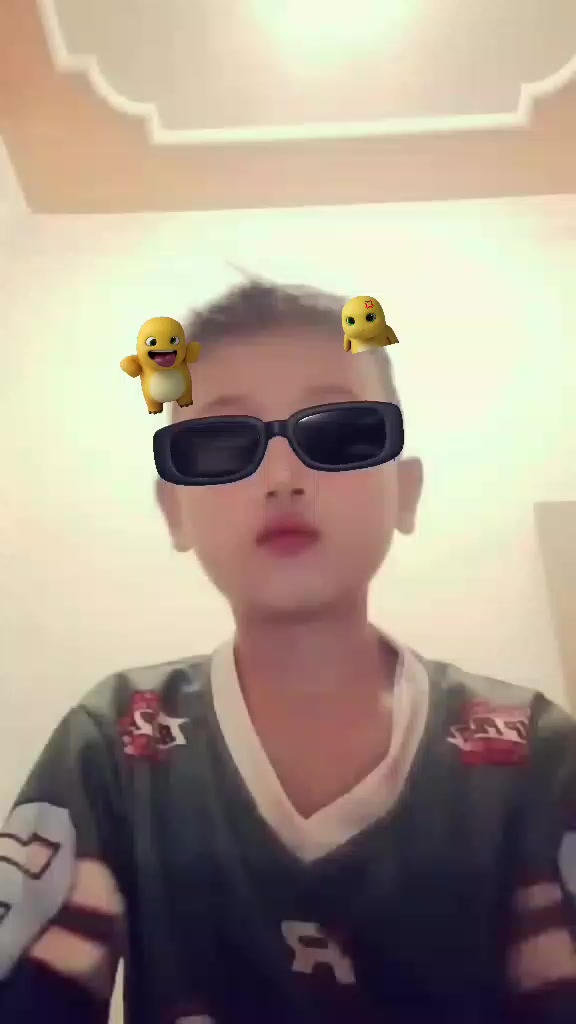 @_𝘋𝘢𝘱𝘪𝘯_