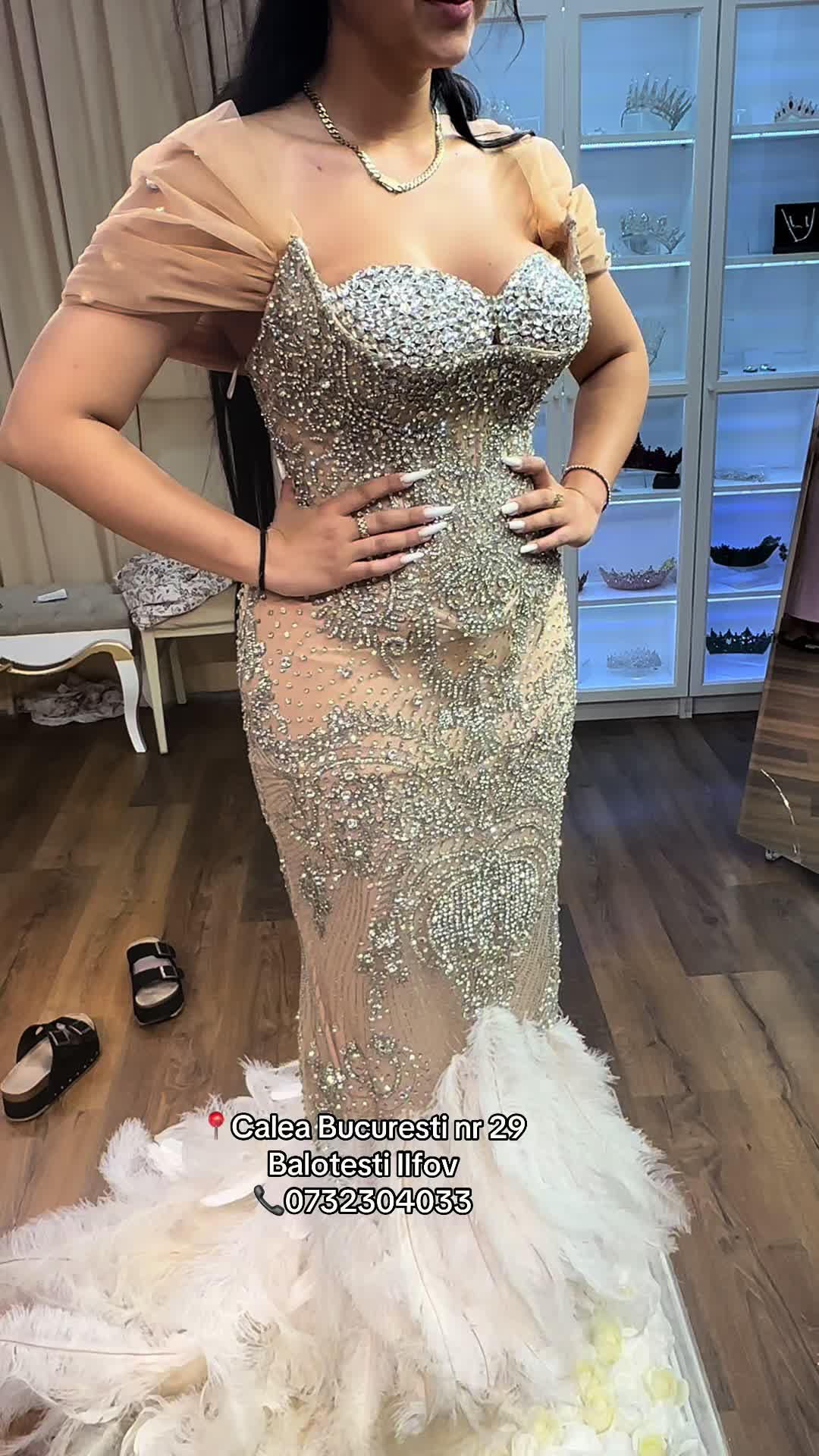 @Divine Dress