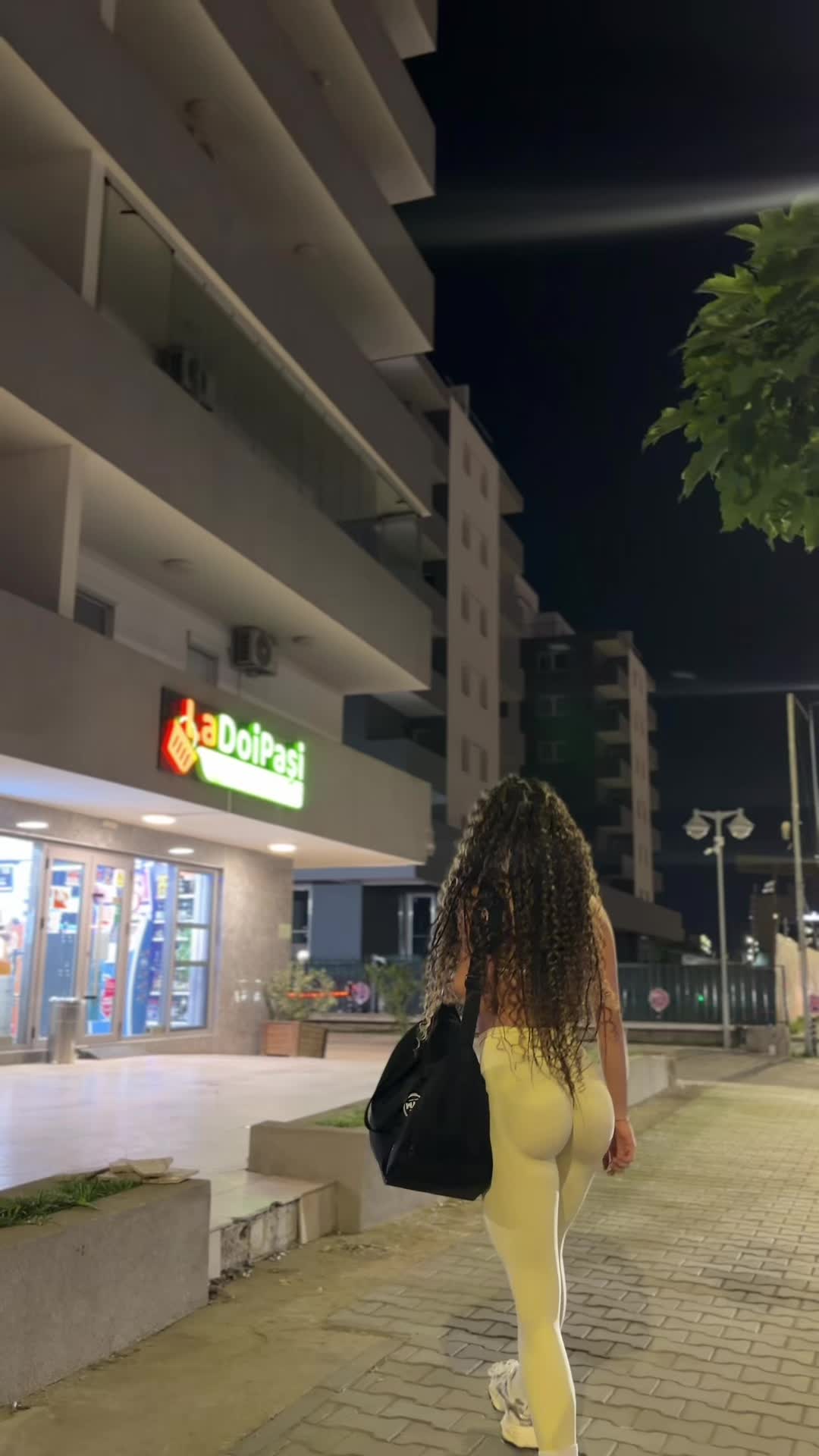 @ᴀɴᴅʀᴇᴇᴀ ʀᴀᴅᴜᴄᴀɴᴜ🍬