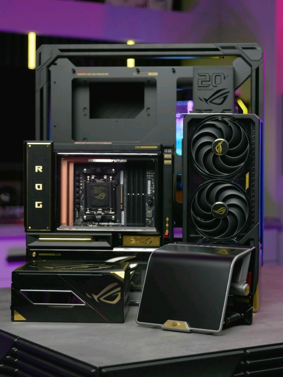 @TechTesseract