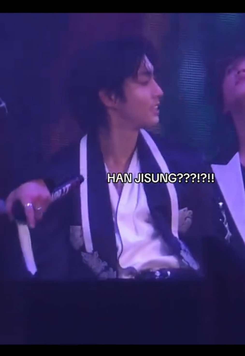 @skz ⊹˚₊